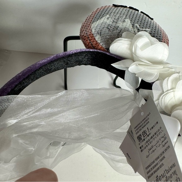 NWT. Disney Parks 2022 Haunted Mansion The Bride Veil Sequin Ears with v… - Picture 12 of 12